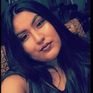 Meet your Posher, Kaitlyn